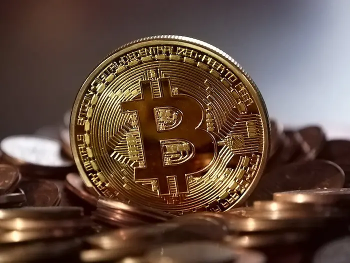 Guia completo de investimento em Bitcoin